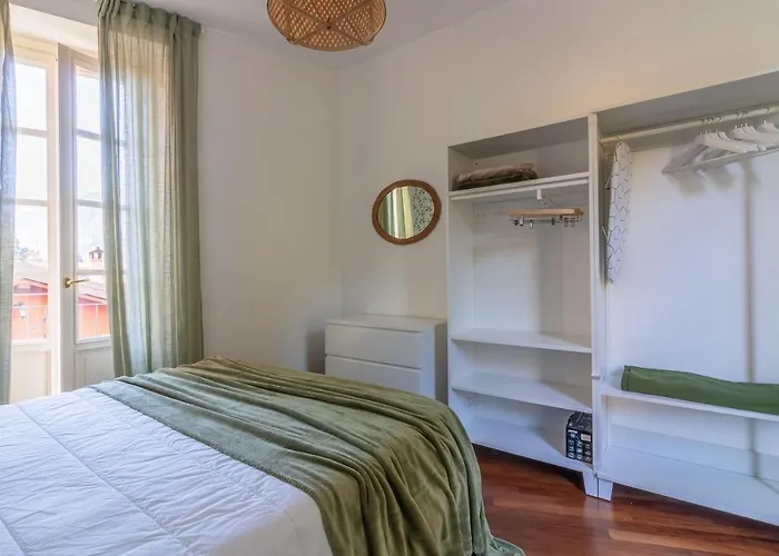 Rose By Wonderful Italy * Bellagio